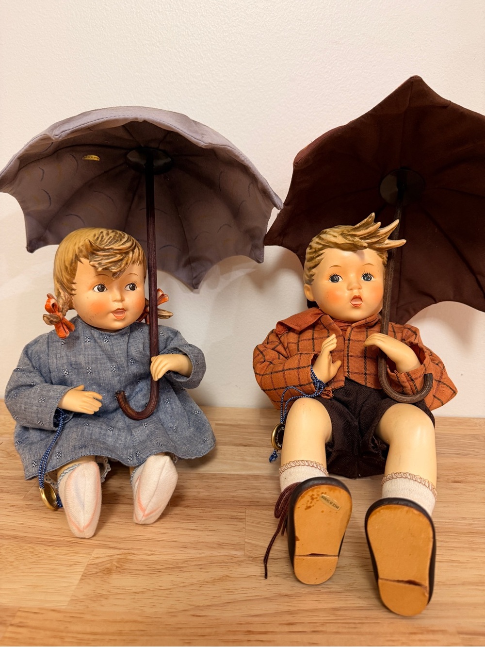 Hummel Goebel Porcelain Collectible #152A & B Umbrella Boy & Girl Set